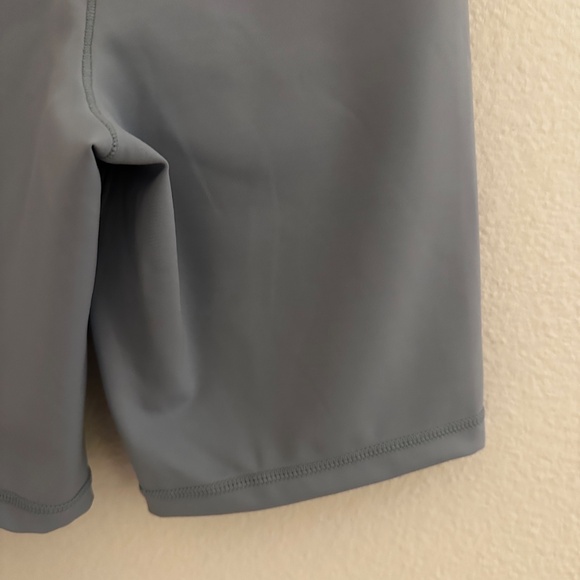 Better Together Women's Bike Shorts - Size XS - NWT - Picture 2 of 5